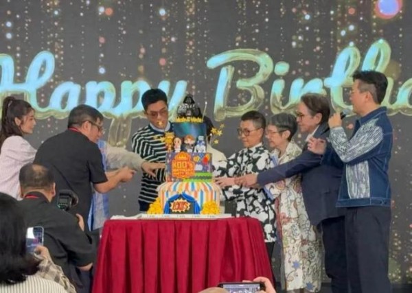 古天乐生日宴 300 元入场，50 桌开席请港星，捐款箱全场醒目