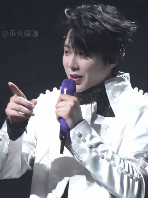 刘宇宁因太穷被韩雨婷抛弃离婚，十二年后，他直接让前妻高攀不起