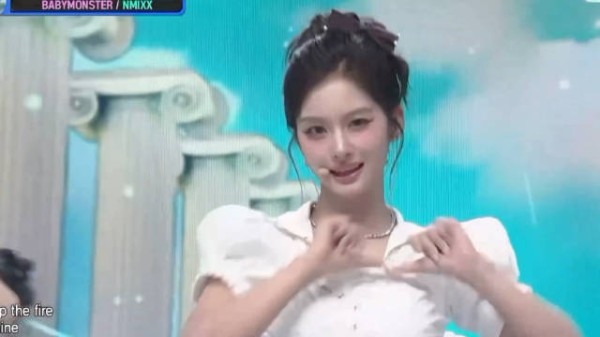 雪允Blue Valentine舞台获MCD一位