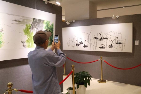 来看一场“诗画共生”的别样江南