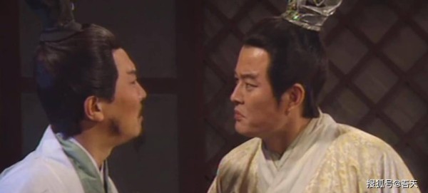 诸葛亮和周瑜相比,谁更厉害?别被《三国演义》误导了!