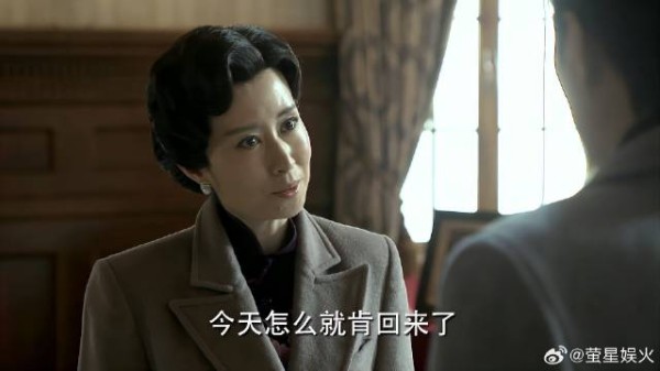 明镜辞别明台回家 却发现明楼回来了,直接怒了