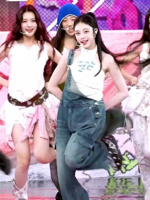 郑伊安ian的dress room