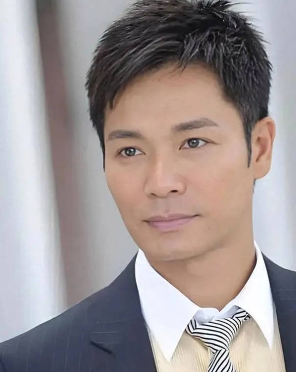 郭晋安回应离婚:承认自己太想去控制另一半