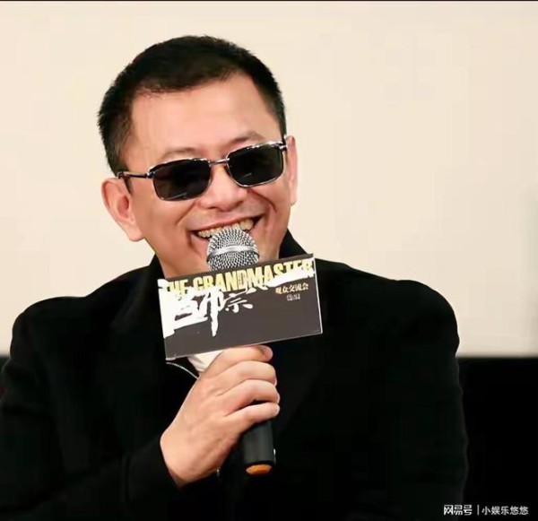 娱乐圈最大瓜来了!王家卫这波录音,撕烂了“文艺大神”的遮羞布