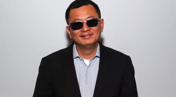 网传王家卫吐槽几位知名演员事件，为何那些演员不敢正面回应？