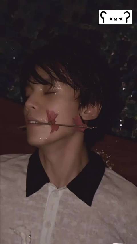 左航雨中舞台反差感拉满,控场与释放完美平衡