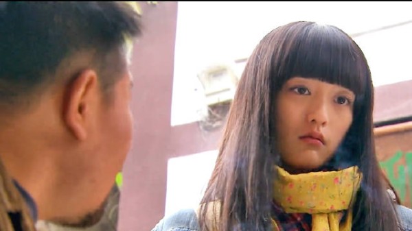 女孩找养父借钱被当场羞辱，多年后才明白养父的良苦用心！