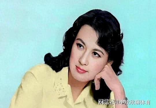 她凭借一张靓照被导演谢晋相中，和丈夫恩爱66年，71岁不幸患脑梗