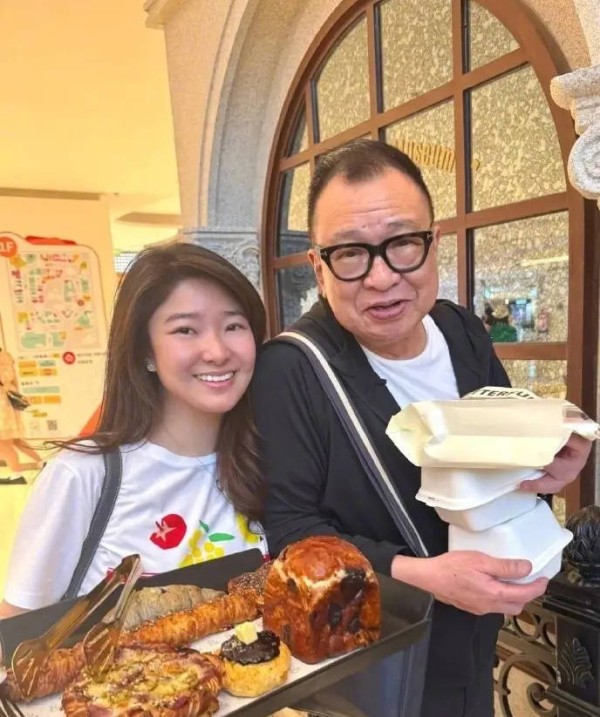 许绍雄女儿谈父亲离世:仍觉不真实,遗憾没有多尽孝