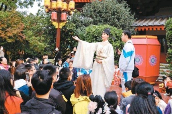 “在下，李白！”