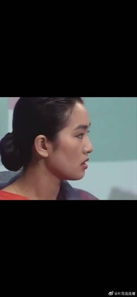 巩俐早期看面相,好可爱青涩,大师说的还挺准的