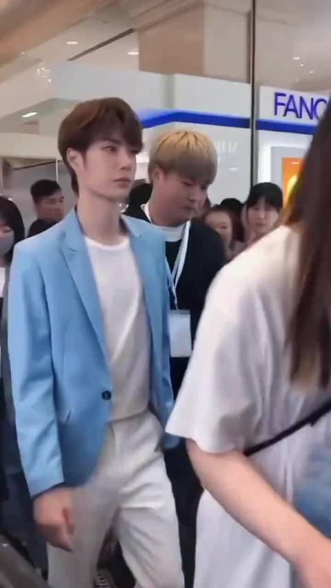 浪漫没有定义！你就是！