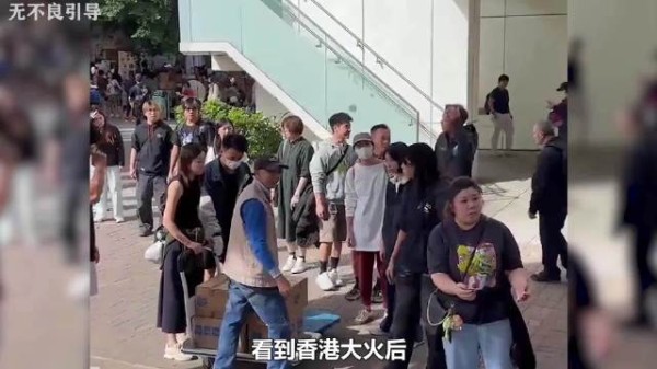 香港发生火灾，内地艺人为何纷纷伸出援手？看34年前港娱咋做的