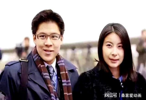 郭晶晶也没想到！霍启刚会因香港火灾后的这一举动，实现口碑暴增