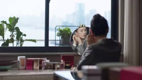 三十而已：许幻山每天晚上加班，顾佳怀疑去公司，许怕丑事曝光