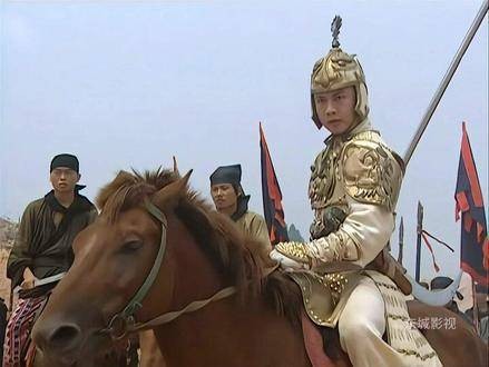 罗成一枪便击败了门神尉迟恭