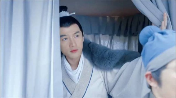 胡歌回应过气传闻,称粉丝成家致网络活跃度低