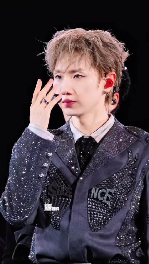 汪苏泷工作室辟谣子女传闻，南宁演唱会筹备中