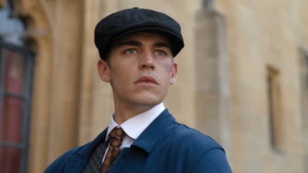盖里奇执导少年夏洛克发预告,赫洛费因斯提芬主演3月4日开播