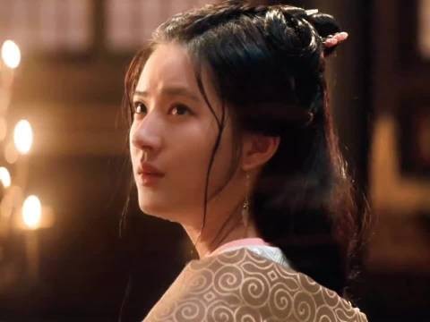 赵露思的坚韧感真的很吸引人