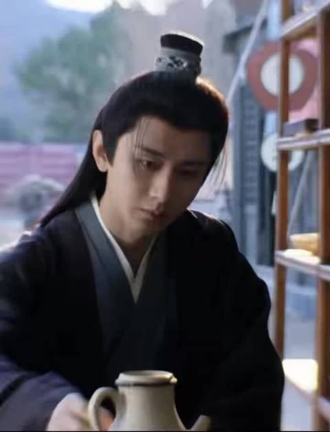 文俊辉献唱《焚月》顾玉终局谢淮安独存