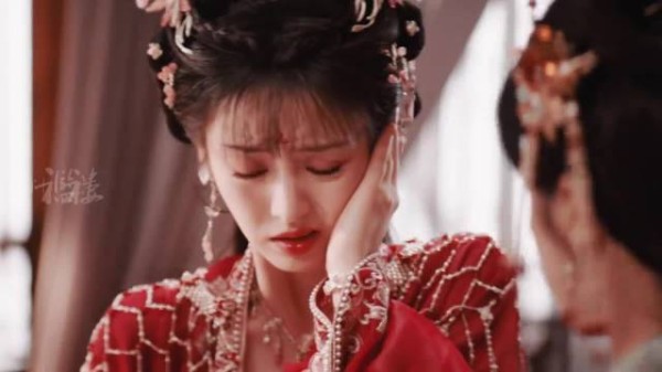 张凌赫田曦薇主演《逐玉》将播，屠户女与侯爷先婚后爱