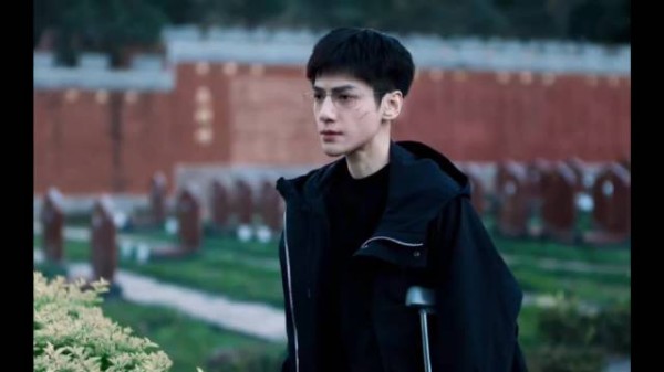 刑警队长法医主任,俩人久别重逢,一见面又莫名有点酸涩感