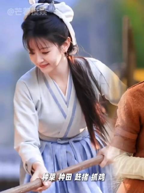 田曦薇天选种田文女主 原来田曦薇的田是种田的田！嫁金钗 逐玉 田耕纪