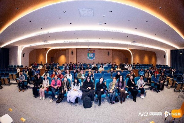 溯源张爱玲的精神来路,黄心村《成为张爱玲》在沪举办签售会