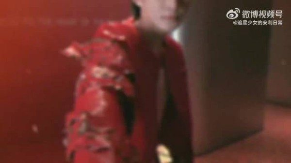 张集骏私藏一堆自拍不分享？2025最后一天了，快把帅照发出来吧