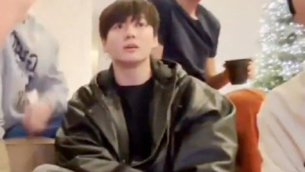 我不想进入三十岁啊.. 我想一直活得年轻一点 哪里30岁啊 韩国人瞎算!