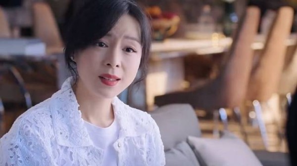 《她的城》高露张静初张含韵演绎女性角色复杂内心