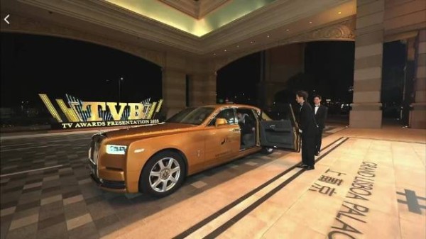 2025TVB颁奖礼红毯！汪明荃惊艳亮相！姜大卫龚慈恩得奖大热！