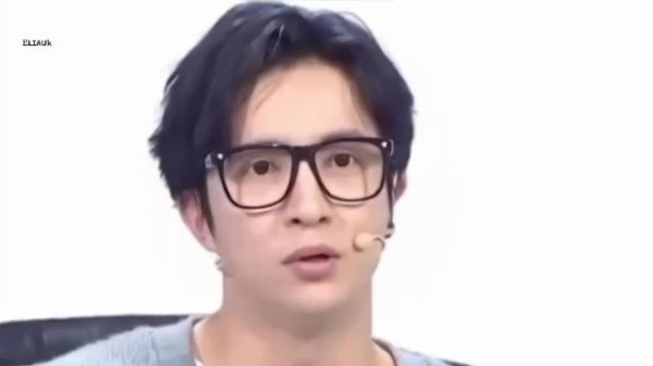 薛之谦2015年离婚赠房付千万，2017年与前妻复合