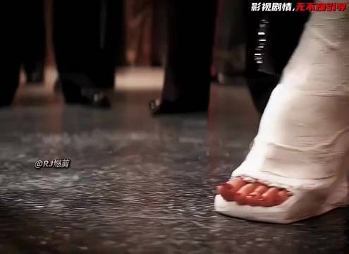 这到最后了,汉斯兰达已经确认黛安克鲁格是德奸了