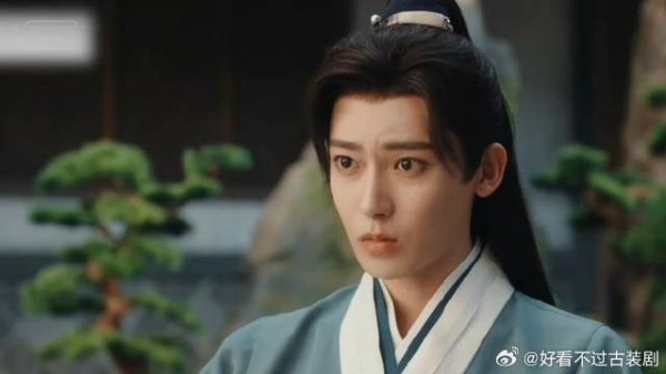 要是不喜欢就不选,你僭越了,我只是心疼大小姐