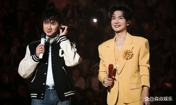 陈楚生的“二刷舞台”：当较真与即兴撞出港乐新浪漫