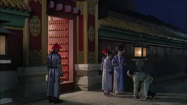 甄嬛传：四阿哥遭毒杀未遂，太后震怒庇护，皇后阴谋浮出水面