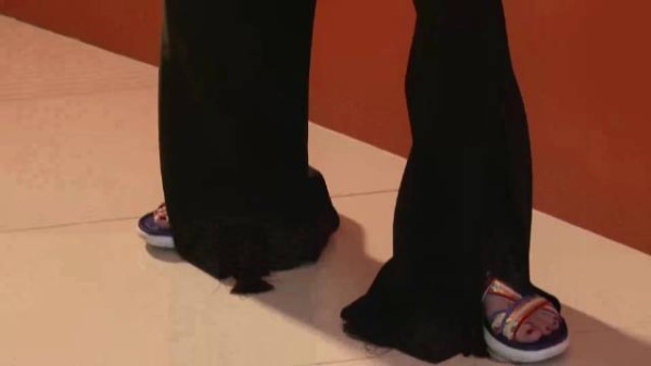 柳岩_早期广告拍摄原声花絮姐姐好饱满啊