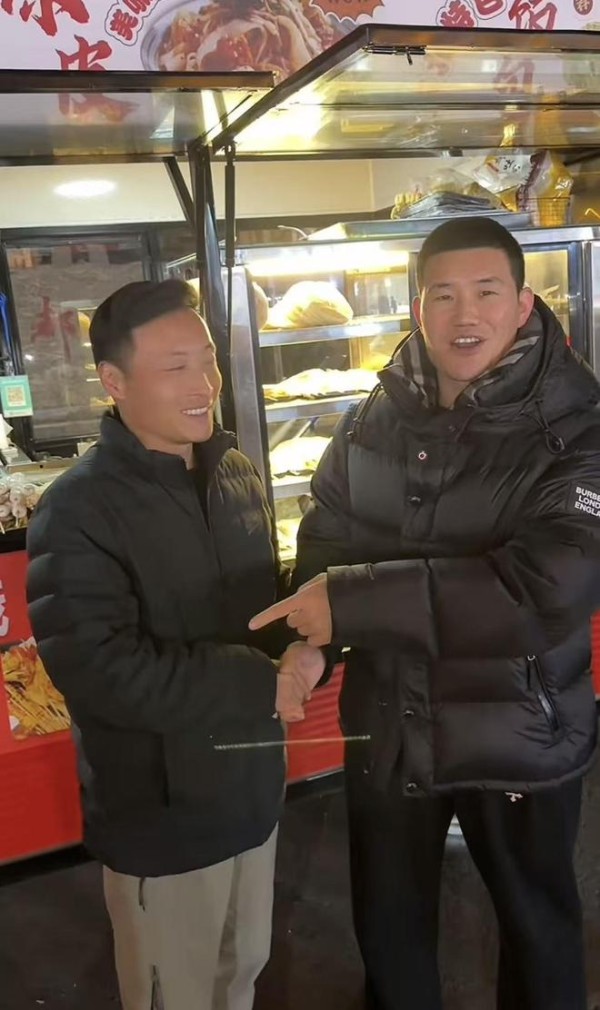 谢孟伟解封后宣布拍摄短剧，暂时不会在搞直播带货