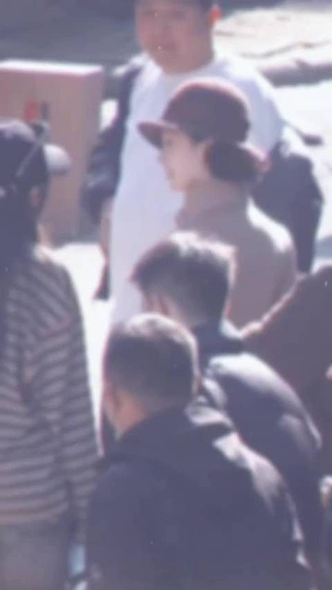 刘诗诗《千里江山图》凌汶路透,好温柔的姐姐