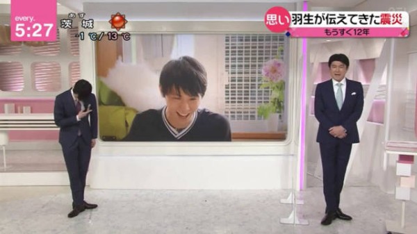 西装牛的丁字步哈哈哈,还特意做了优雅的谢幕姿势,好可爱!