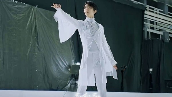 哪怕又是思念难抑的一天,也要元气满满哟 頑張るぞーーー 生きるぞーーー