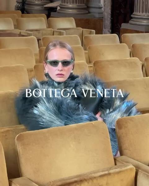 葆蝶家夏季26广告发布,超模Liya Kebede白睿恩威尼斯出镜