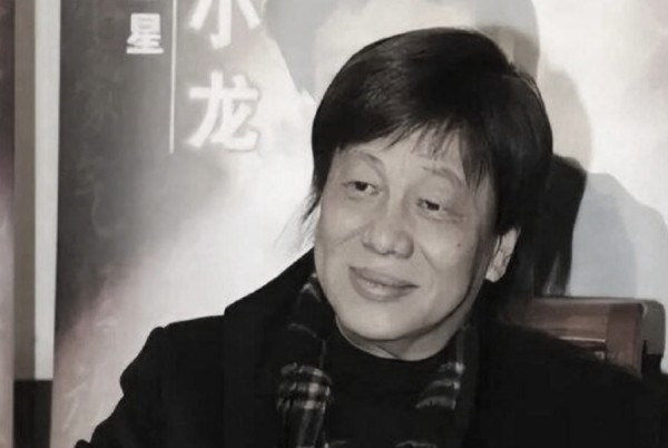 送别梁小龙：踢碎“东亚病夫”牌匾，早已超越银幕，成为刻在几代人记忆里的民族气节象征。