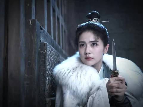 白鹿男装扮相获赞，戏路拓宽引期待