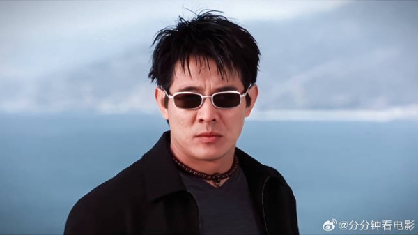 惊鸿踏雪摧金甲碎玉连星坠九霄李连杰