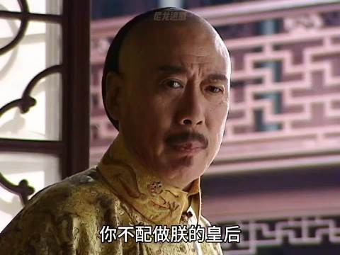 乾隆王朝：皇后被乾隆骂到万念俱灰，剪发遁入空门
