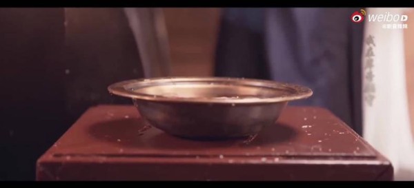 王子奇40秒表演展现四种情绪，克制演绎极致痛苦